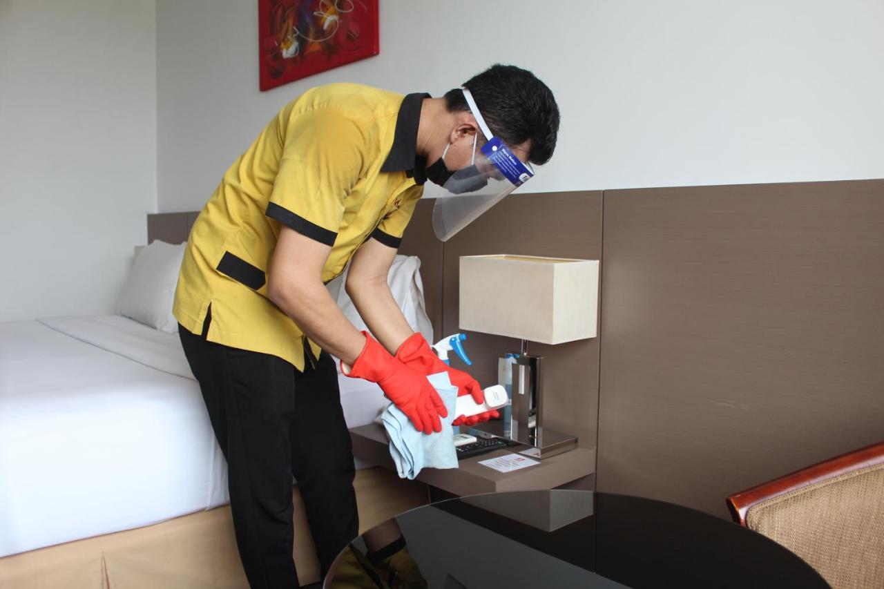 Swiss-Belinn Baloi Batam Nagoya Eksteriør billede
