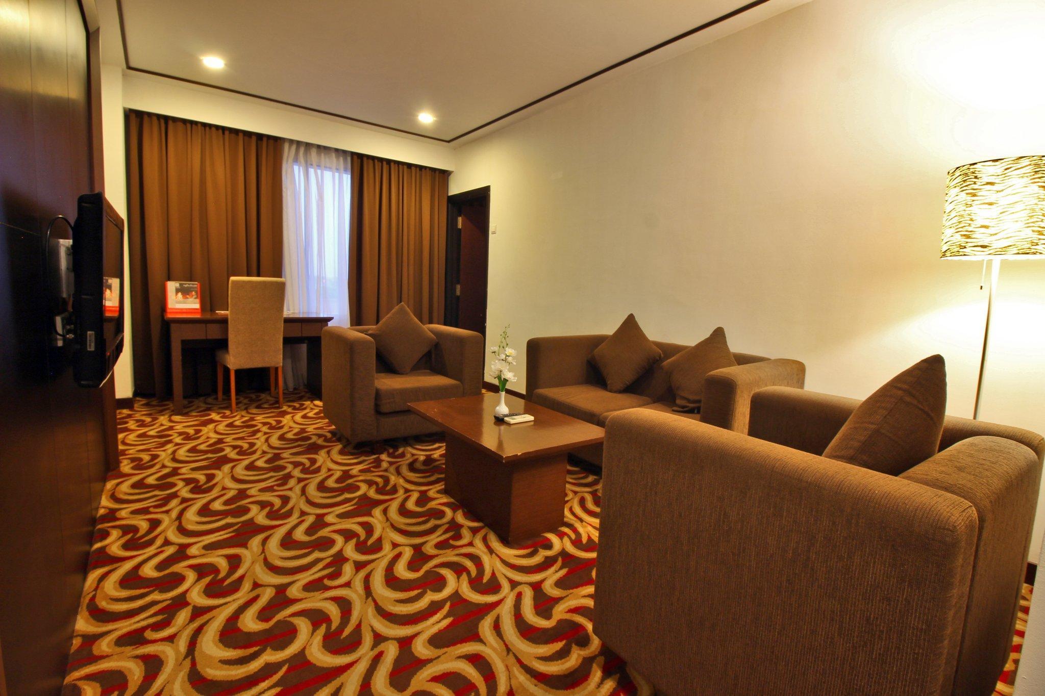 Swiss-Belinn Baloi Batam Nagoya Eksteriør billede