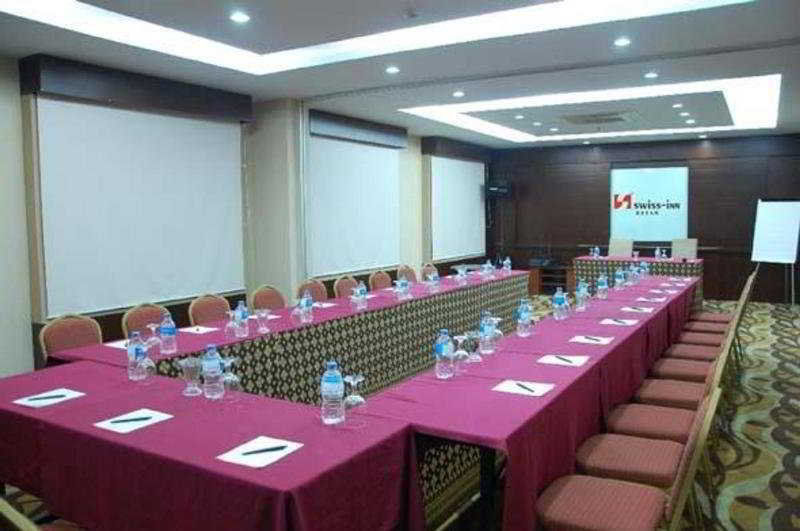 Swiss-Belinn Baloi Batam Nagoya Eksteriør billede
